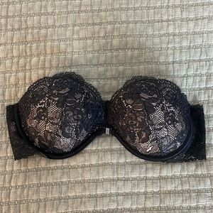 Victoria’s Secret padded strapless bra